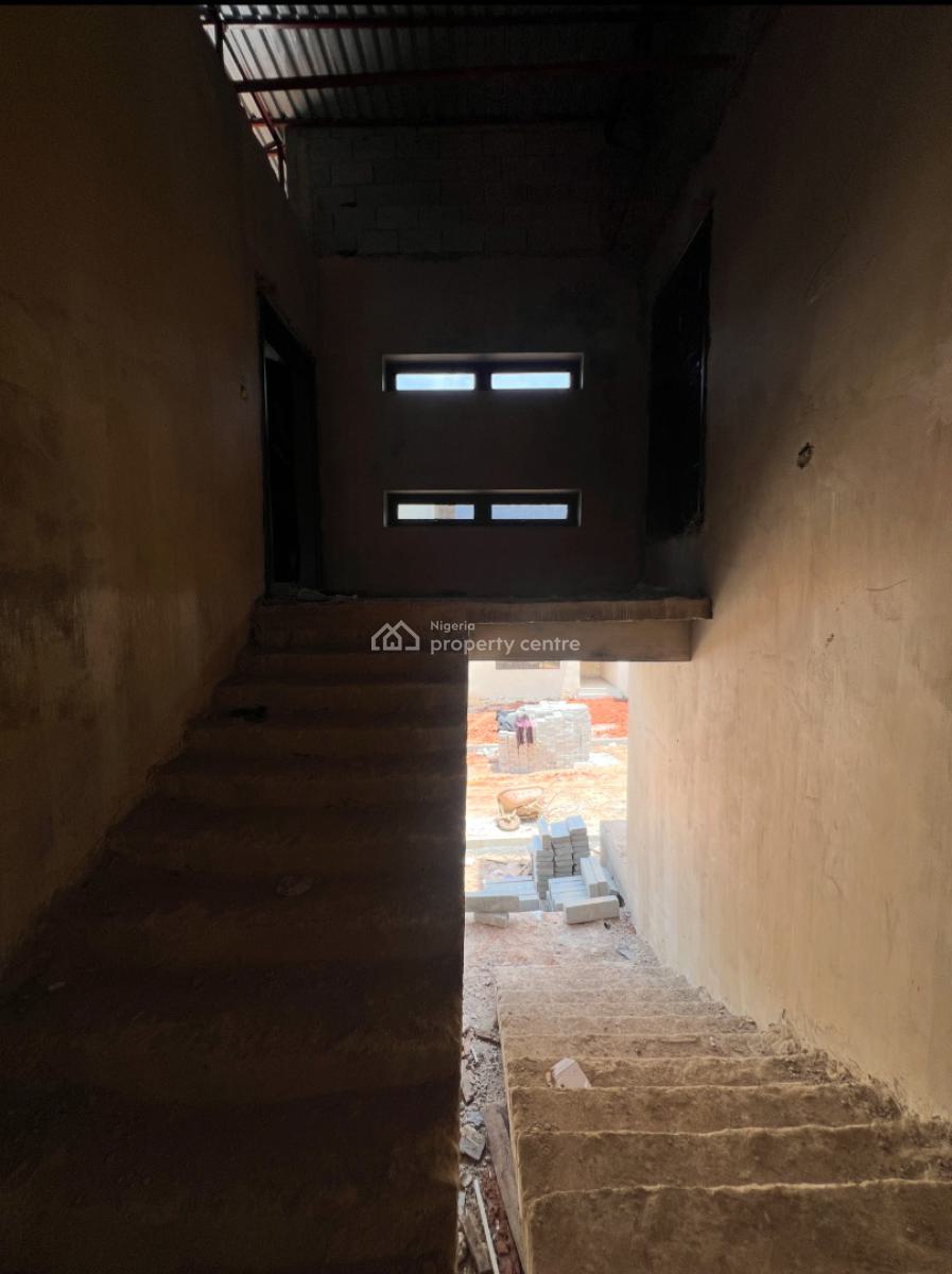 3 Bedroom Apartment with Bq, Dape, Abuja, Flat / Apartment for Sale
