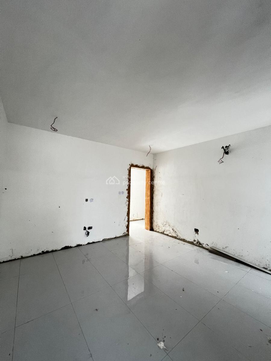 Fully Serviced 2 Bedroom Apartment with Elevator, Lekki Phase 1, Lekki, Lagos, Flat / Apartment for Sale