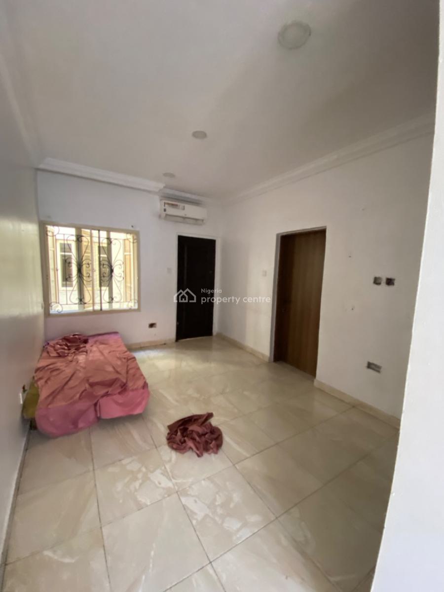 4 Bedrooms Semi Detached Duplex with Bq, Lekki Phase 1, Lekki, Lagos, Semi-detached Duplex for Sale