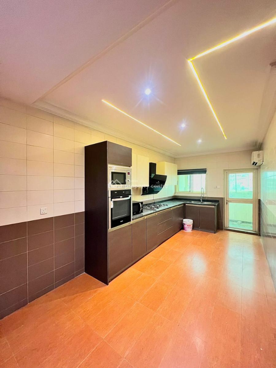 Partly Furnished 3 Bedroom Apartment with Bq, Gym and Swimming Pool, Oniru, Victoria Island (vi), Lagos, Flat / Apartment for Sale