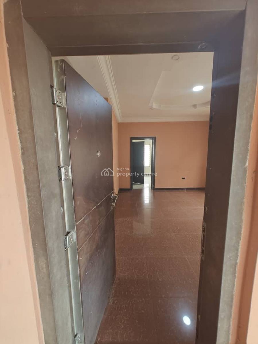 Lovely 3bedroom Flat Ensuit with Bq, Inverter, Osapa, Lekki, Lagos, Flat / Apartment for Rent