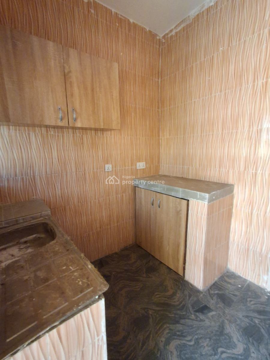 2 Bedroom Apartment, in an Estate, Badore, Ajah, Lagos, House for Rent