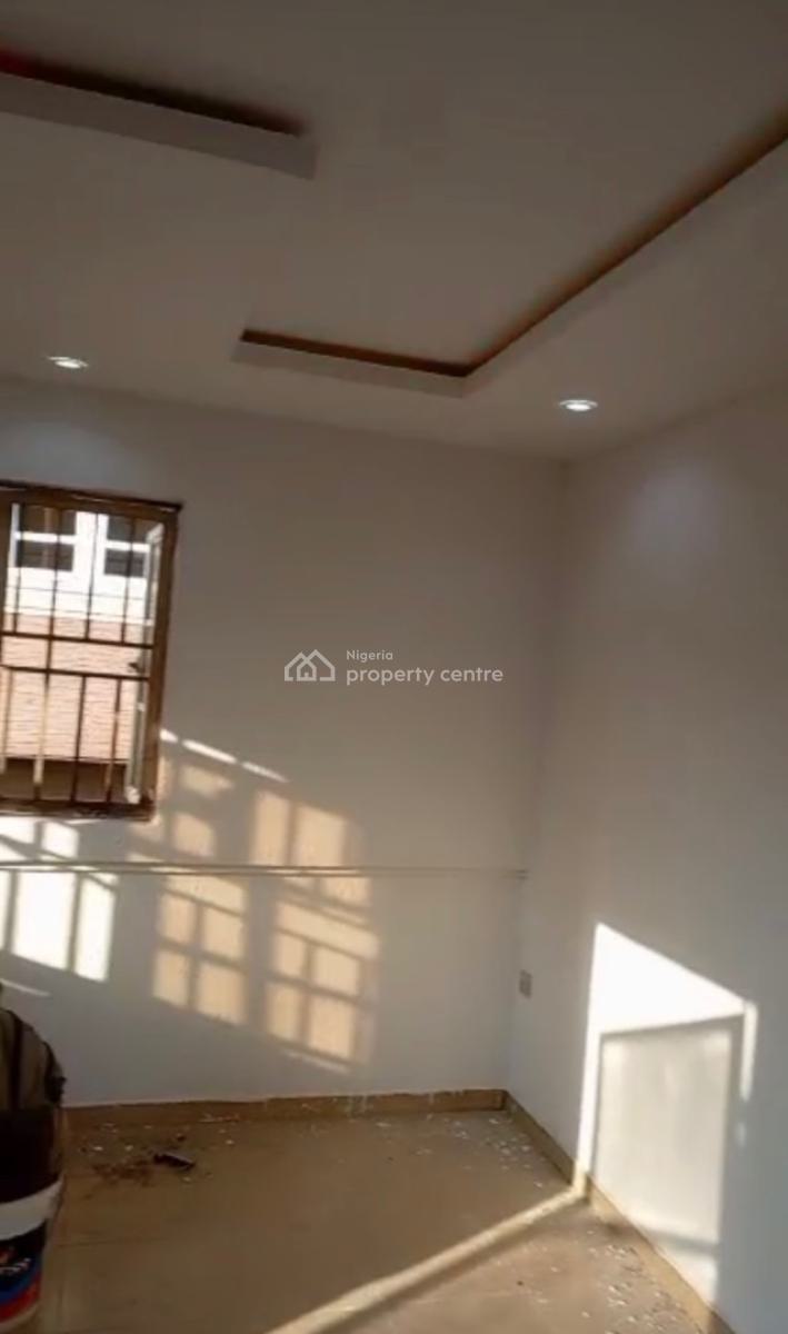 a Standard, Executive 2 Bedroom Flat, Gra, Ogudu, Lagos, Flat / Apartment for Rent