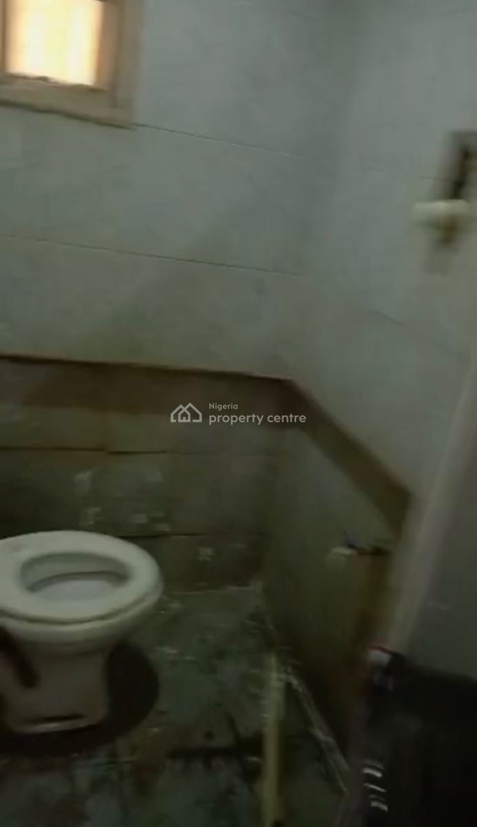 a Standard, Executive 2 Bedroom Flat, Gra, Ogudu, Lagos, Flat / Apartment for Rent