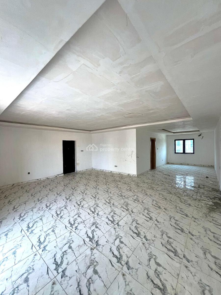 Luxury & Very Spacious 2 Bedroom Penthouse with Elevator, Gym, Pool, Lekki Phase 1, Lekki, Lagos, Flat / Apartment for Rent