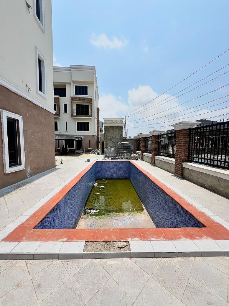 Luxury & Very Spacious 2 Bedroom Penthouse with Elevator, Gym, Pool, Lekki Phase 1, Lekki, Lagos, Flat / Apartment for Rent