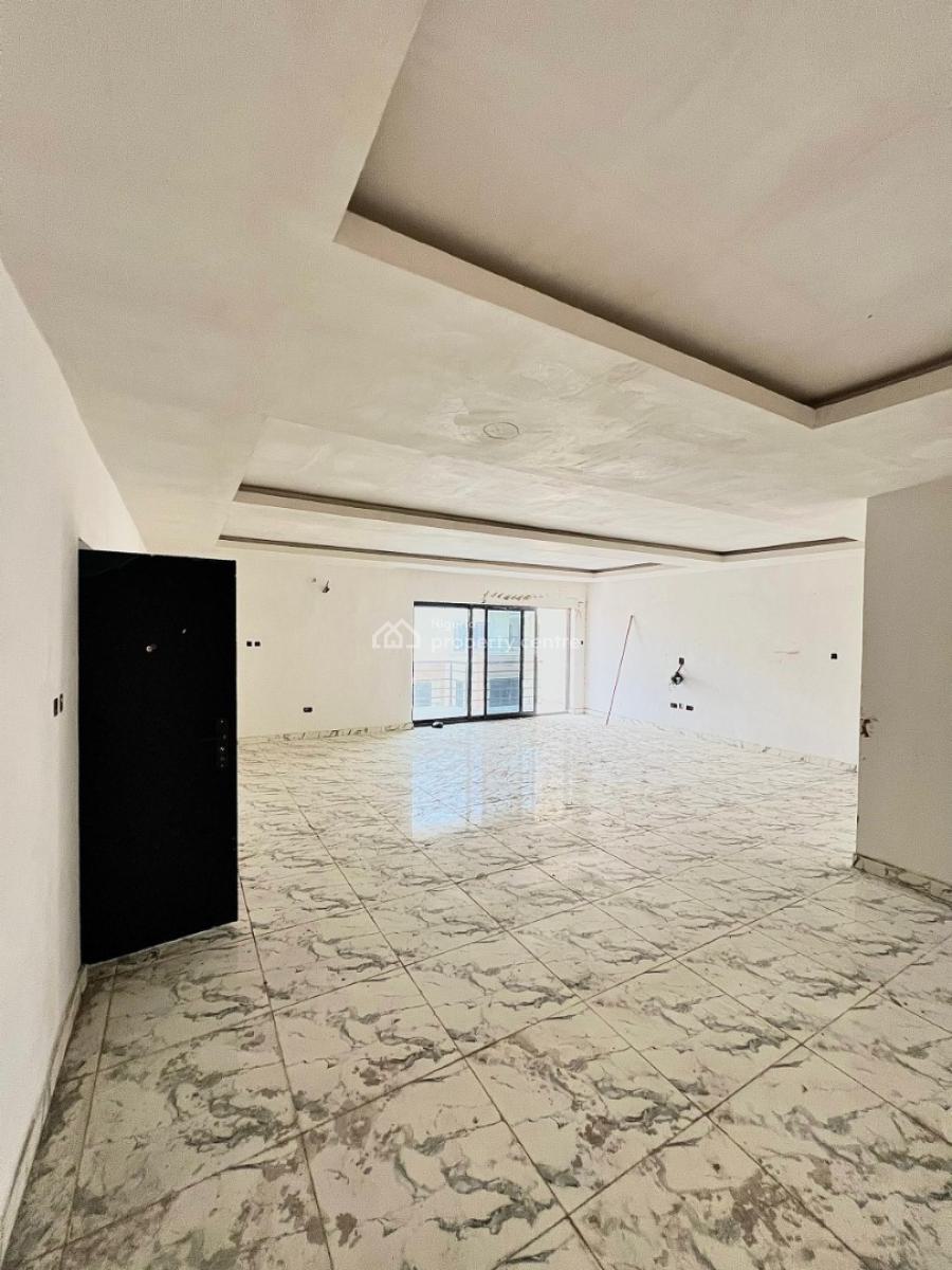 Luxury & Very Spacious 3 Bedroom Penthouse with Elevator, Gym, Pool, Lekki Phase 1, Lekki, Lagos, Flat / Apartment for Rent