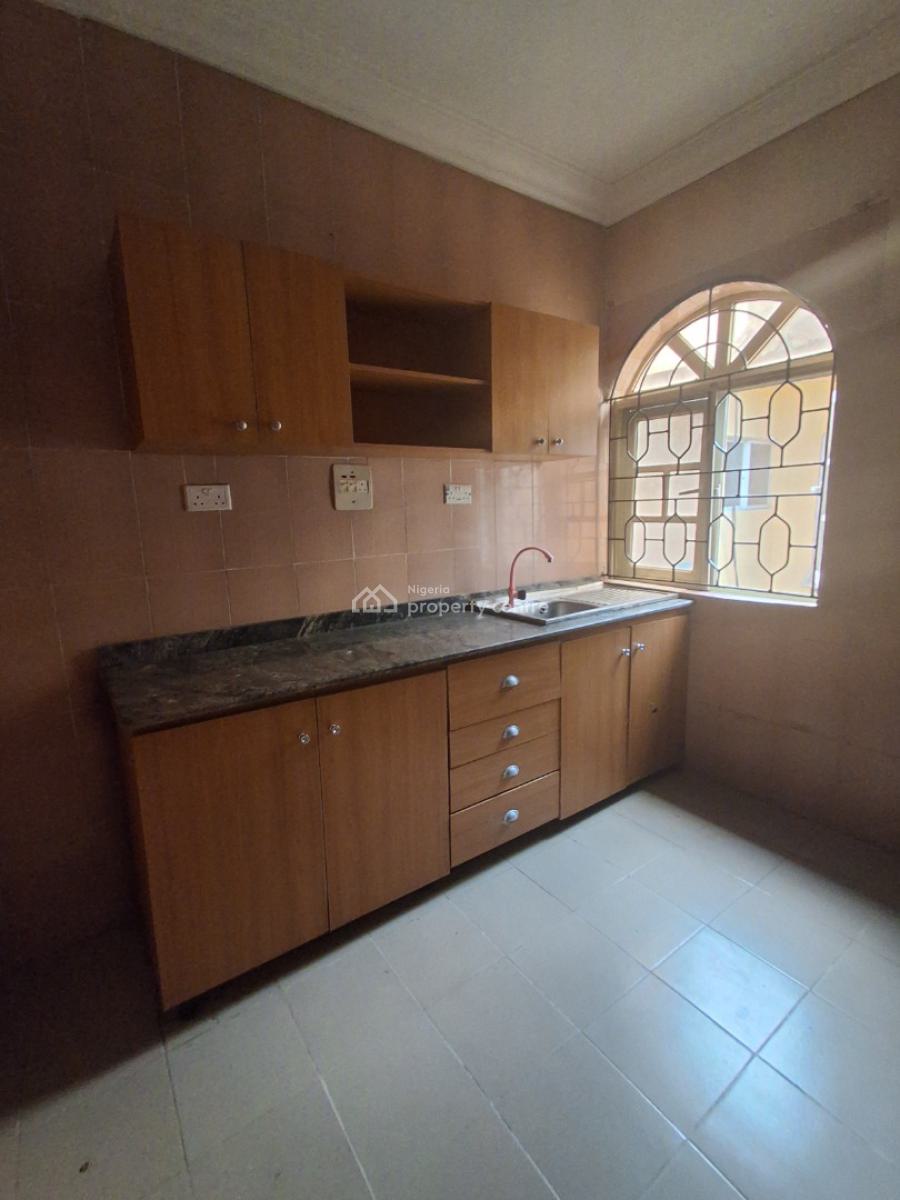 Three Bedroom Upstairs, in an Estate, Badore, Ajah, Lagos, House for Rent