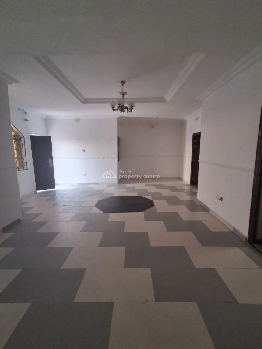 Three Bedroom Upstairs, in an Estate, Badore, Ajah, Lagos, House for Rent