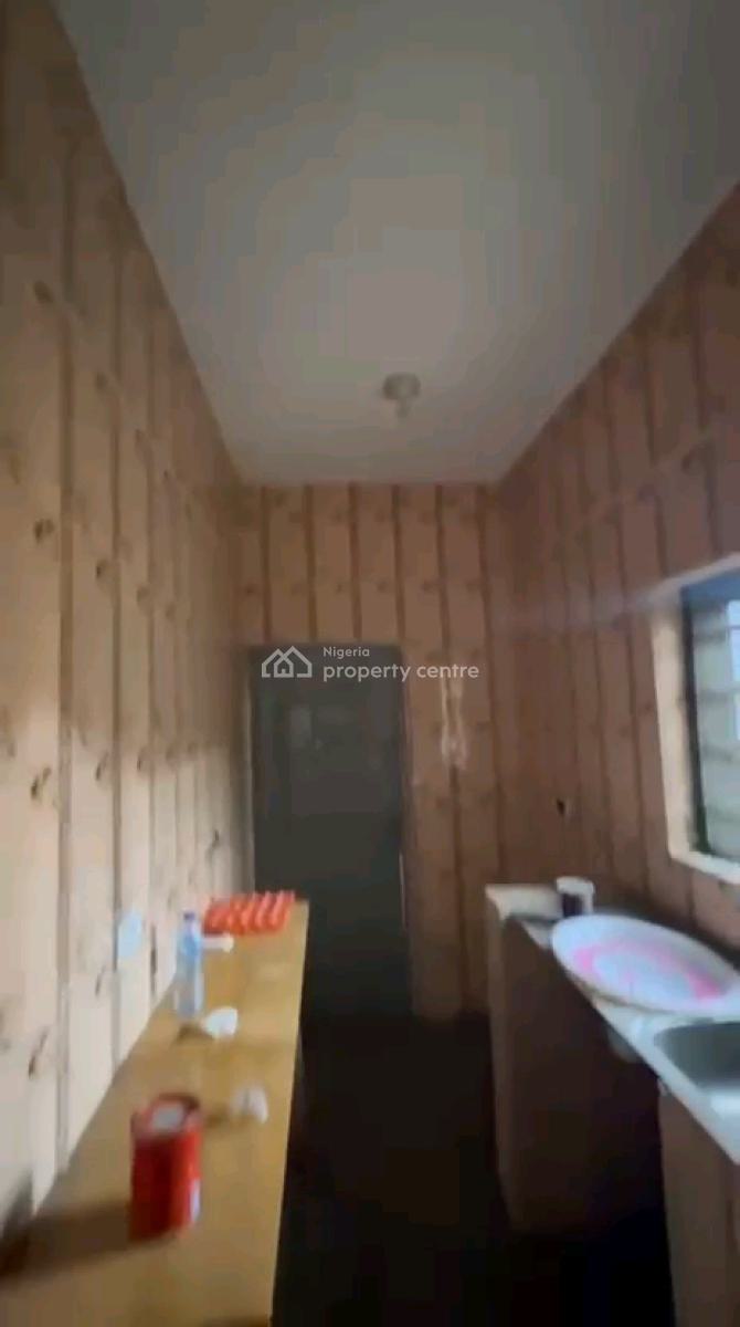 a Relatively New and Standard 2bed, Upstairs with All Rooms En-suite,, Off Pedro Road, Shomolu, Lagos, Flat / Apartment for Rent