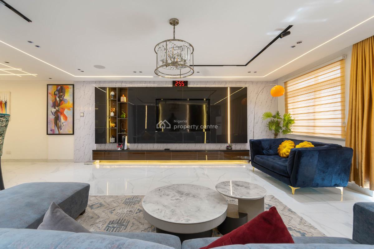 Luxury 3 Bedrooms Fully Furnished & Serviced Apartment, Off Admiralty Way, Lekki Phase 1, Lekki, Lagos, Flat / Apartment for Sale