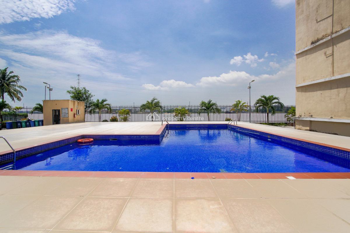 Luxury 3 Bedrooms Fully Furnished & Serviced Apartment, Off Admiralty Way, Lekki Phase 1, Lekki, Lagos, Flat / Apartment for Sale