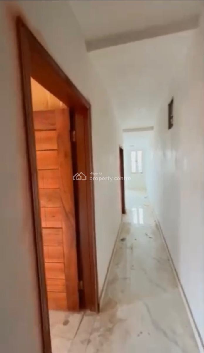 a Brand New Spacious 2 Bedroom with Kitchen Cabinet and Water Heater, Onike, Yaba, Lagos, Flat / Apartment for Rent