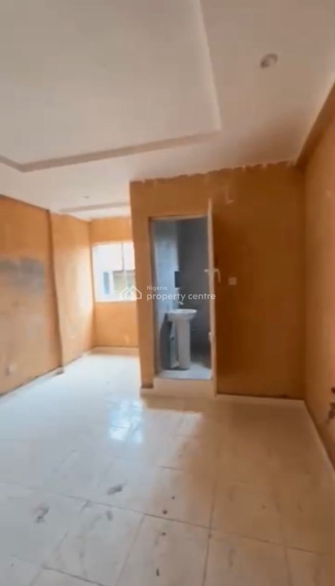 a Brand New Spacious 2 Bedroom with Kitchen Cabinet and Water Heater, Onike, Yaba, Lagos, Flat / Apartment for Rent