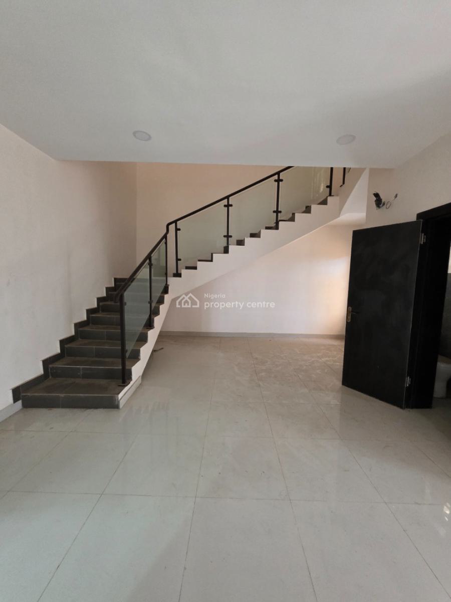 Massive 4 Bedroom Semi-detached Duplex with Bq, Lekki Scheme 2, Lekki Phase 2, Lekki, Lagos, Semi-detached Duplex for Sale