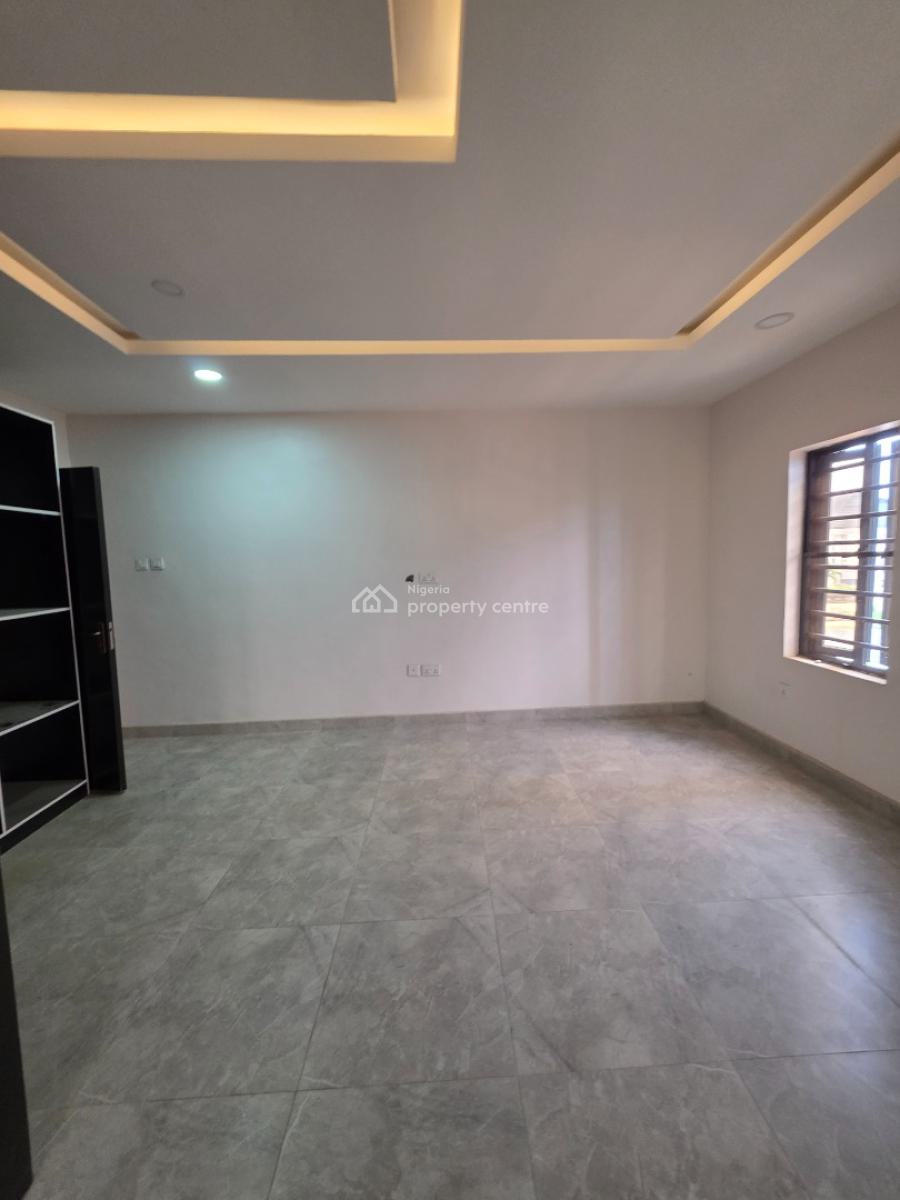 Massive 4 Bedroom Semi-detached Duplex with Bq, Lekki Scheme 2, Lekki Phase 2, Lekki, Lagos, Semi-detached Duplex for Sale
