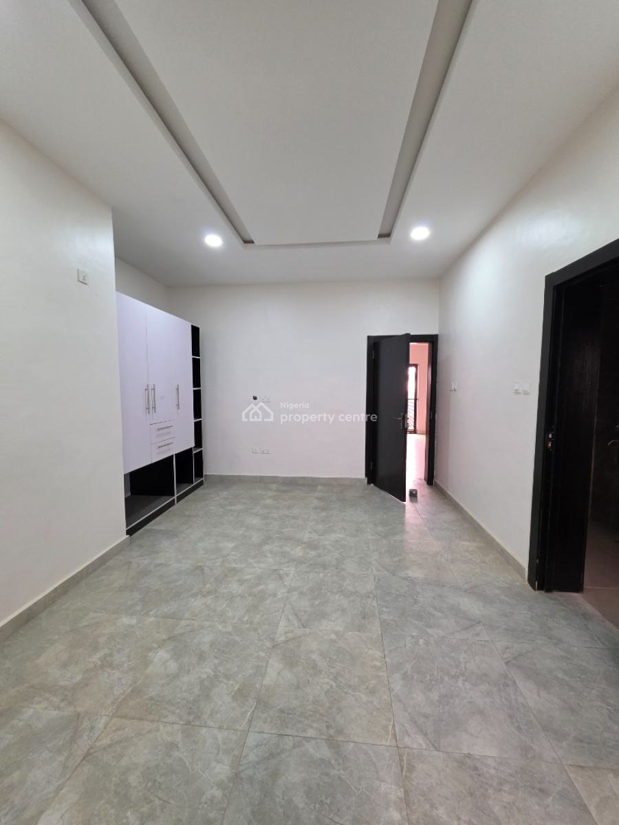 Massive 4 Bedroom Semi-detached Duplex with Bq, Lekki Scheme 2, Lekki Phase 2, Lekki, Lagos, Semi-detached Duplex for Sale