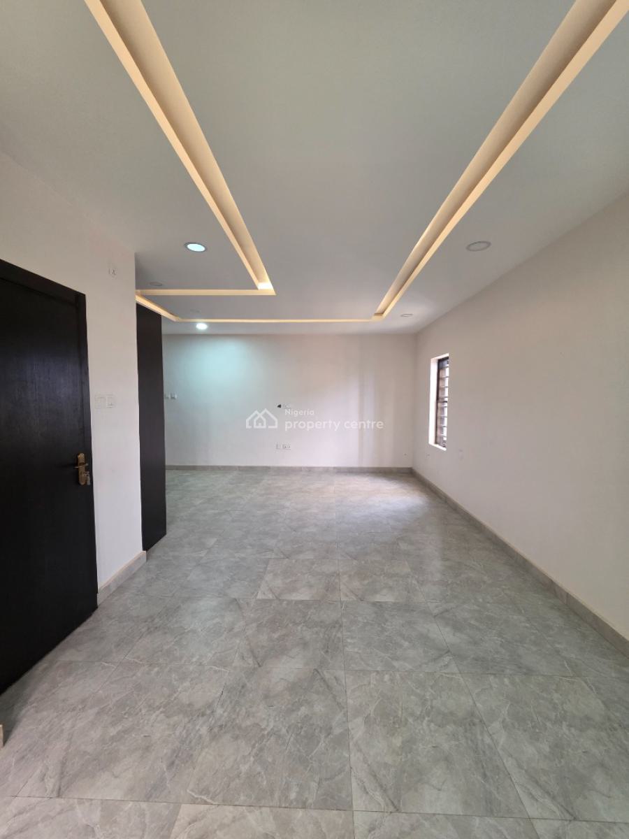 Massive 4 Bedroom Semi-detached Duplex with Bq, Lekki Scheme 2, Lekki Phase 2, Lekki, Lagos, Semi-detached Duplex for Sale