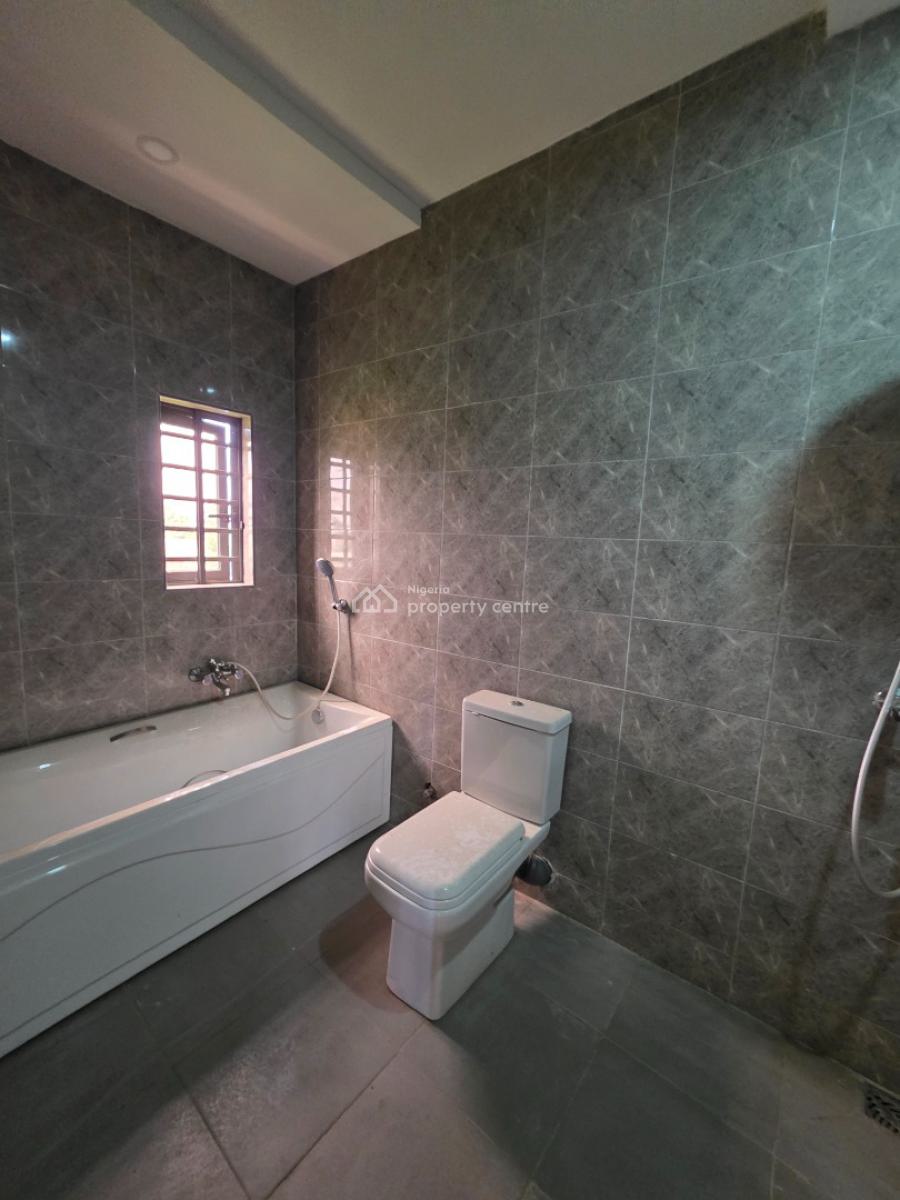 Massive 4 Bedroom Semi-detached Duplex with Bq, Lekki Scheme 2, Lekki Phase 2, Lekki, Lagos, Semi-detached Duplex for Sale