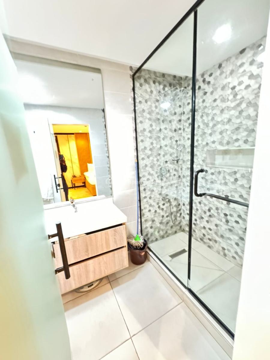 1 Bedroom Apartment, Lekki Phase 1, Lekki, Lagos, Flat / Apartment for Rent