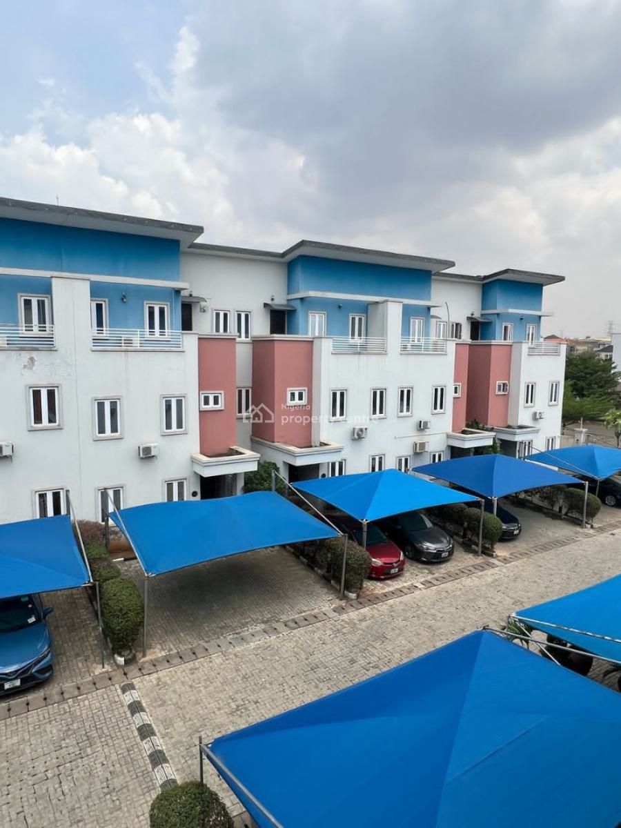 Spacious and Serviced 3 Bedroom Terrace Duplex &bq, Diplomatic Zone, Katampe Extension, Katampe, Abuja, House for Rent