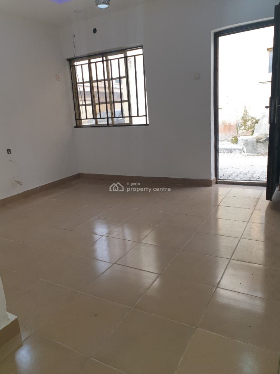 Spacious Miniflat, Off Spg Road Igbo-efo, Lekki, Lagos, Mini Flat (room and Parlour) for Rent