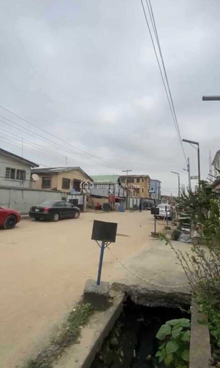 Vacant Storey Building (former Hotel), Off Cole Street, Via Olufemi ,surulere, Lagos, Surulere, Lagos, Block of Flats for Sale