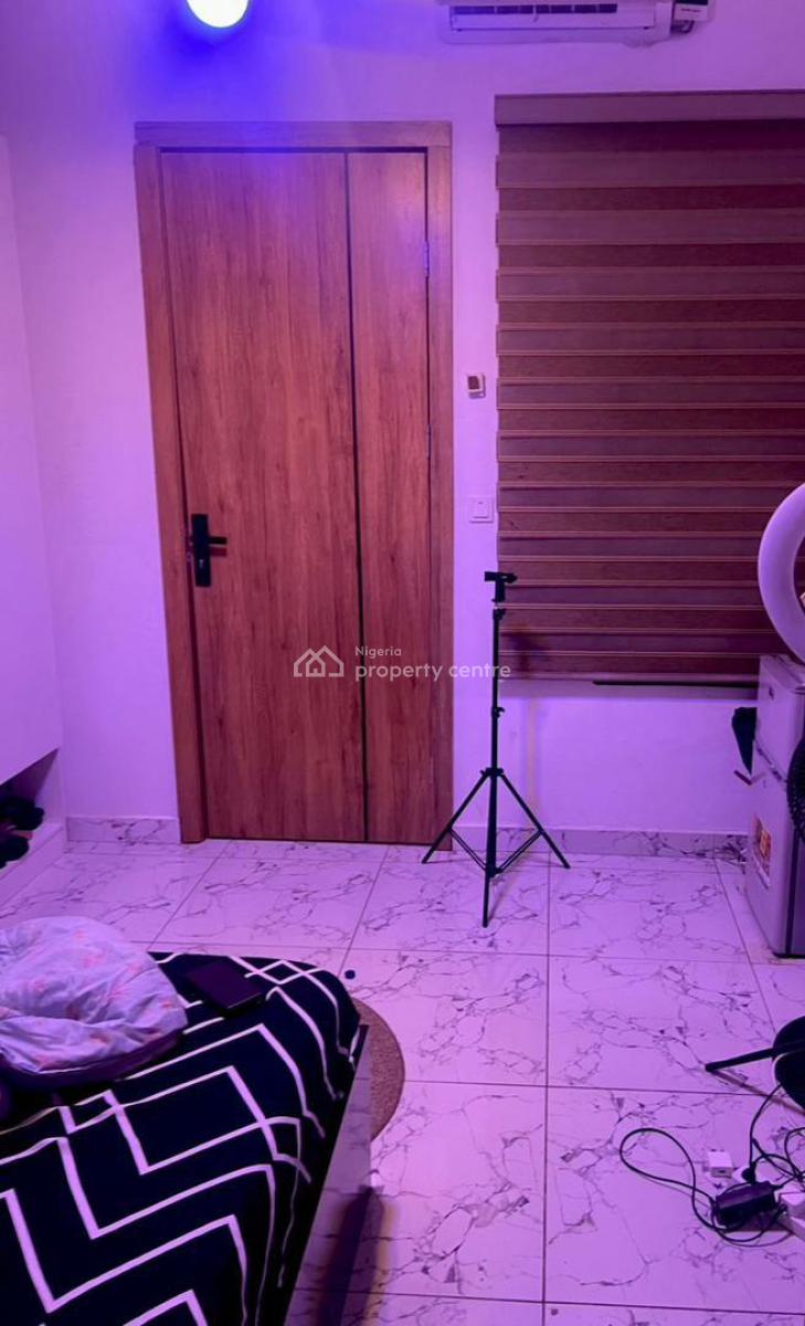 Downstairs Room and Parlor in a Shared Apartment, Harris Drive Near Vgc, Lekki, Lagos, Mini Flat (room and Parlour) for Rent