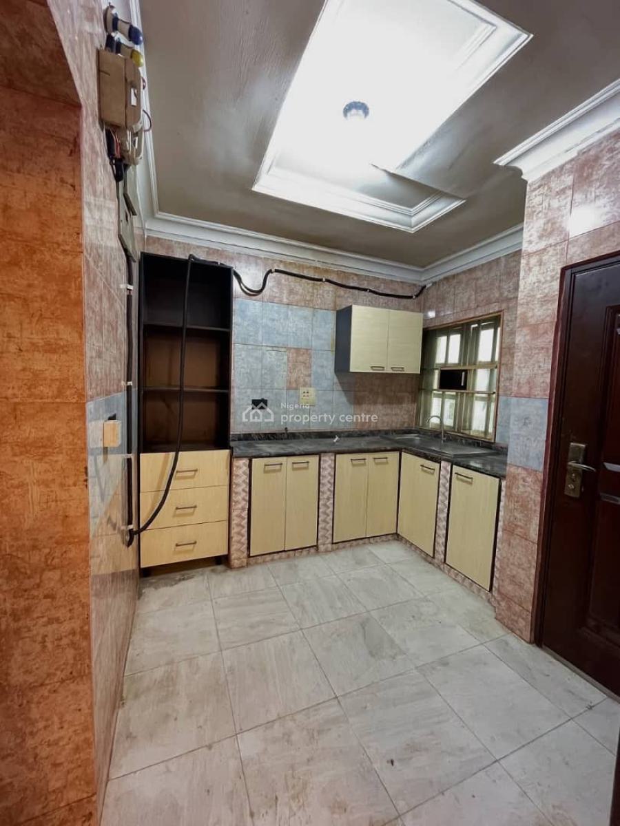 Adorable 4 Bedroom Terrace Duplex with Bq in Serene Environment, Surulere, Lagos, Terraced Duplex for Sale