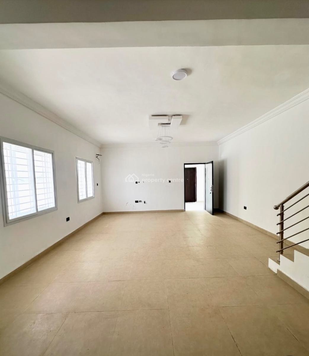 Nicely Built 3 Bedroom Apartment, Lekki Scheme 2 Ajah, Ajah, Lagos, Flat / Apartment for Sale