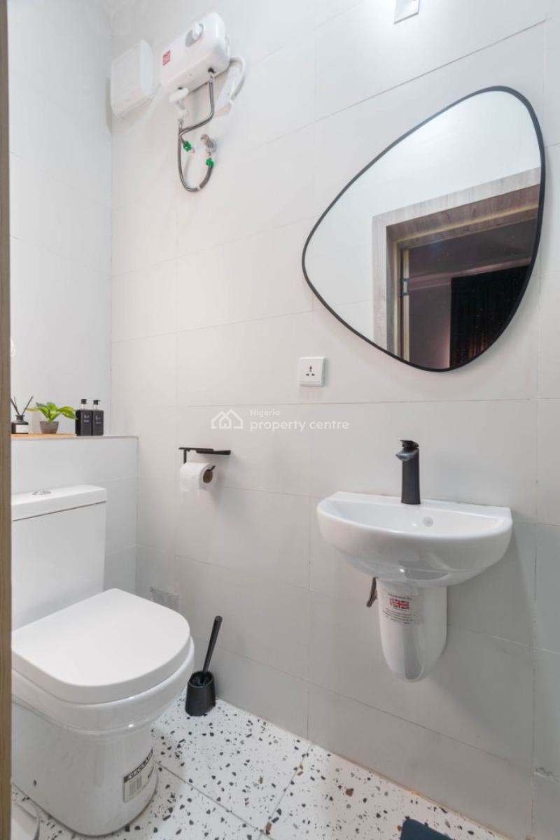 Newly Launched 2-bedroom Luxury Apartment, Lekki Phase 1, Lekki, Lagos, Flat / Apartment Short Let