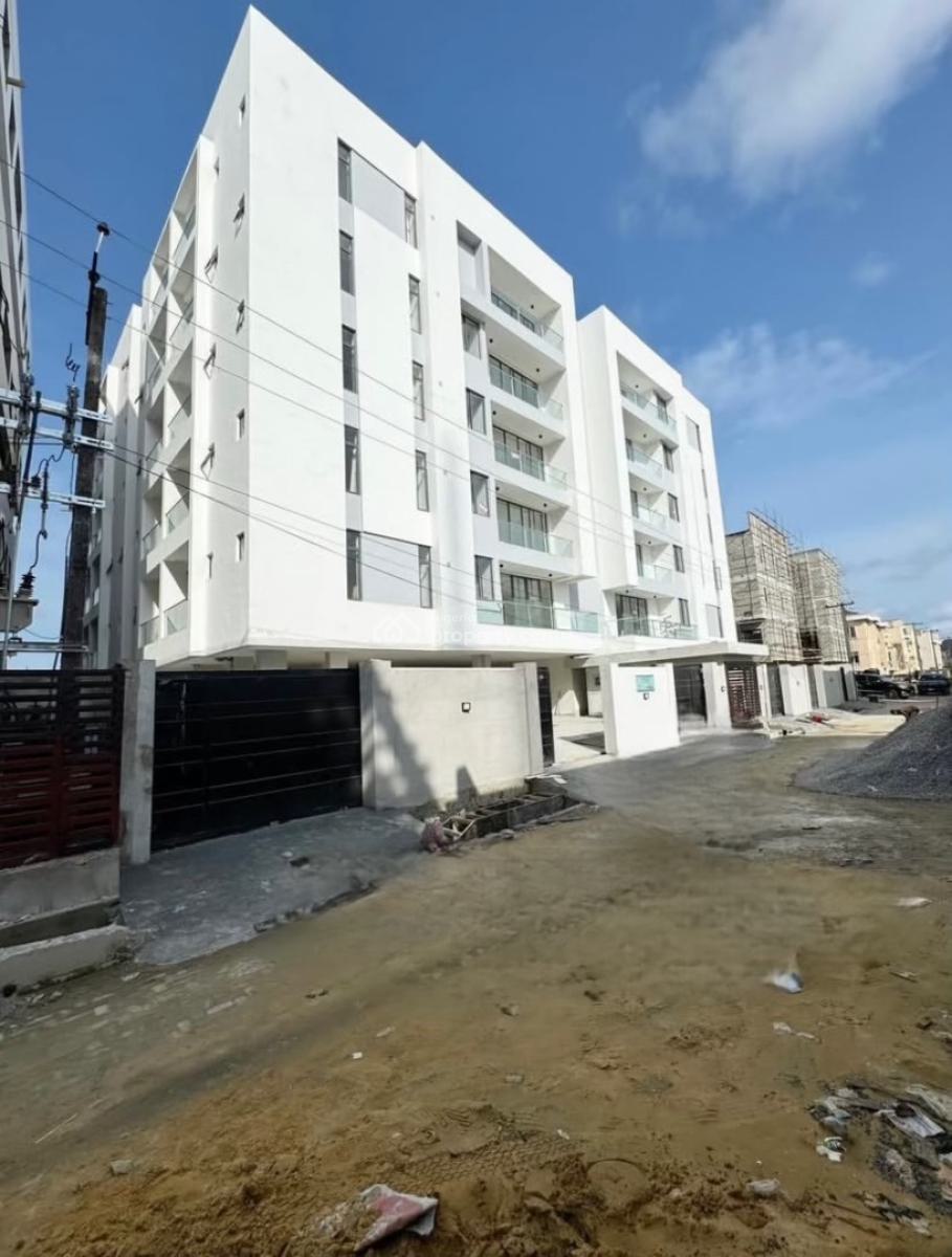 Luxury & Spacious 2 Bedroom Serviced Apartment with Swimming Pool, Lekki Phase 1, Lekki, Lagos, Flat / Apartment for Rent