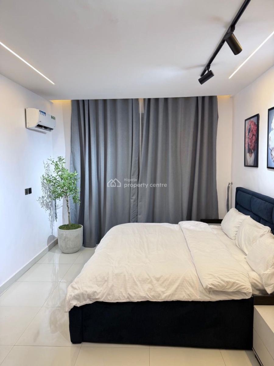 Our Lovely  2 Bedroom Waterfront Apartment with Balconies,ps5,snooker, Lekki Phase 1, Lekki, Lagos, Flat / Apartment Short Let