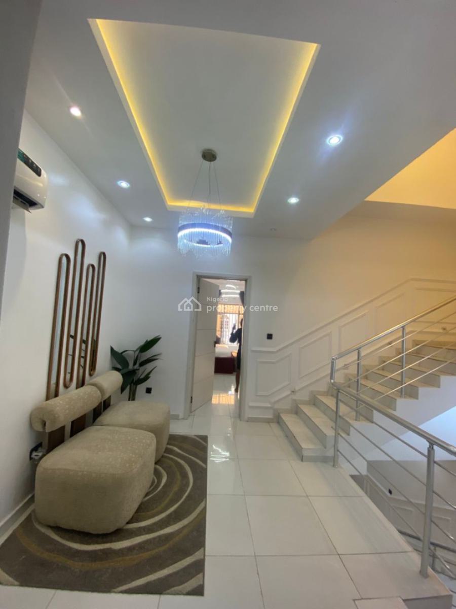Beautiful 4 Bedrooms Terrace Apartment, Lekki Phase 1, Lekki, Lagos, Terraced Duplex Short Let