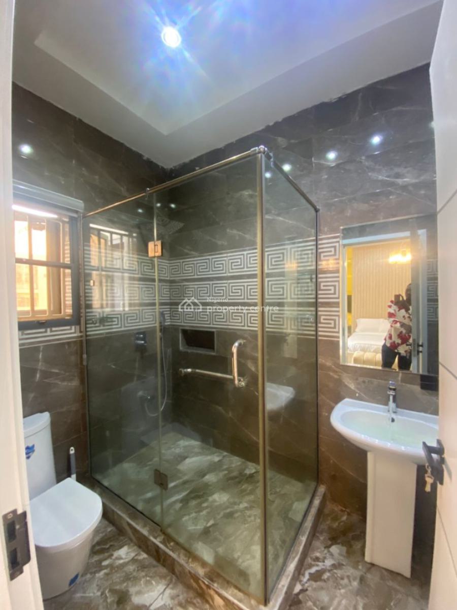 Beautiful 4 Bedrooms Terrace Apartment, Lekki Phase 1, Lekki, Lagos, Terraced Duplex Short Let