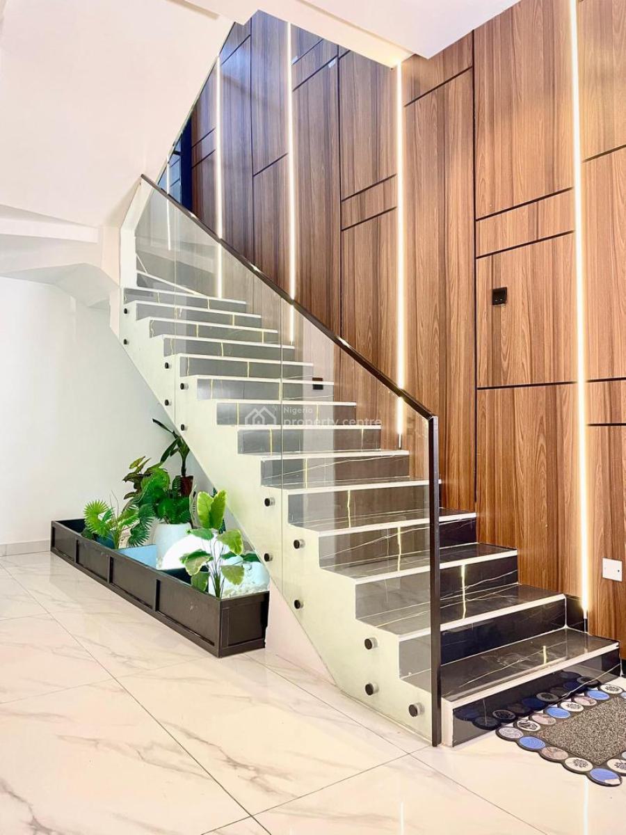 Very Neat Morden Day 2 Bedroom Apartment with Water View and Ikoyi Lin, Lekki Phase 1, Lekki, Lagos, Flat / Apartment Short Let