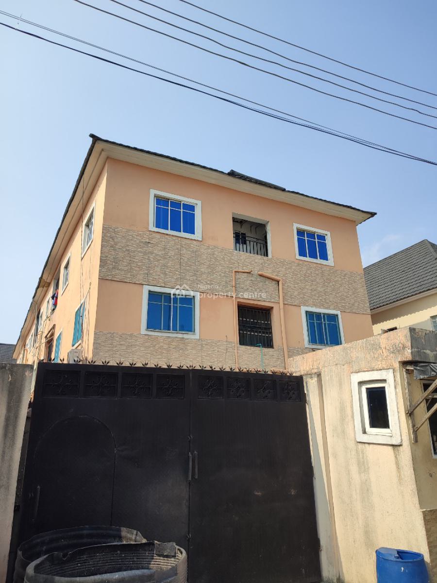 Well Maintained 4 Bedroom Fully Detached Duplex Plus a Room Bq, Bera Estate Off Chevron Drive, Lekki, Lagos, Detached Duplex for Sale