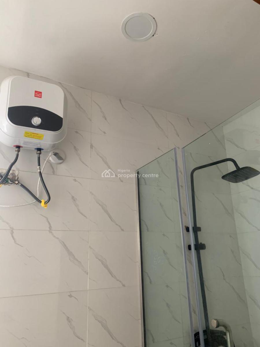 Newly Built Self Serviced 3-bedroom Flat, Osapa, Lekki, Lagos, Flat / Apartment for Rent