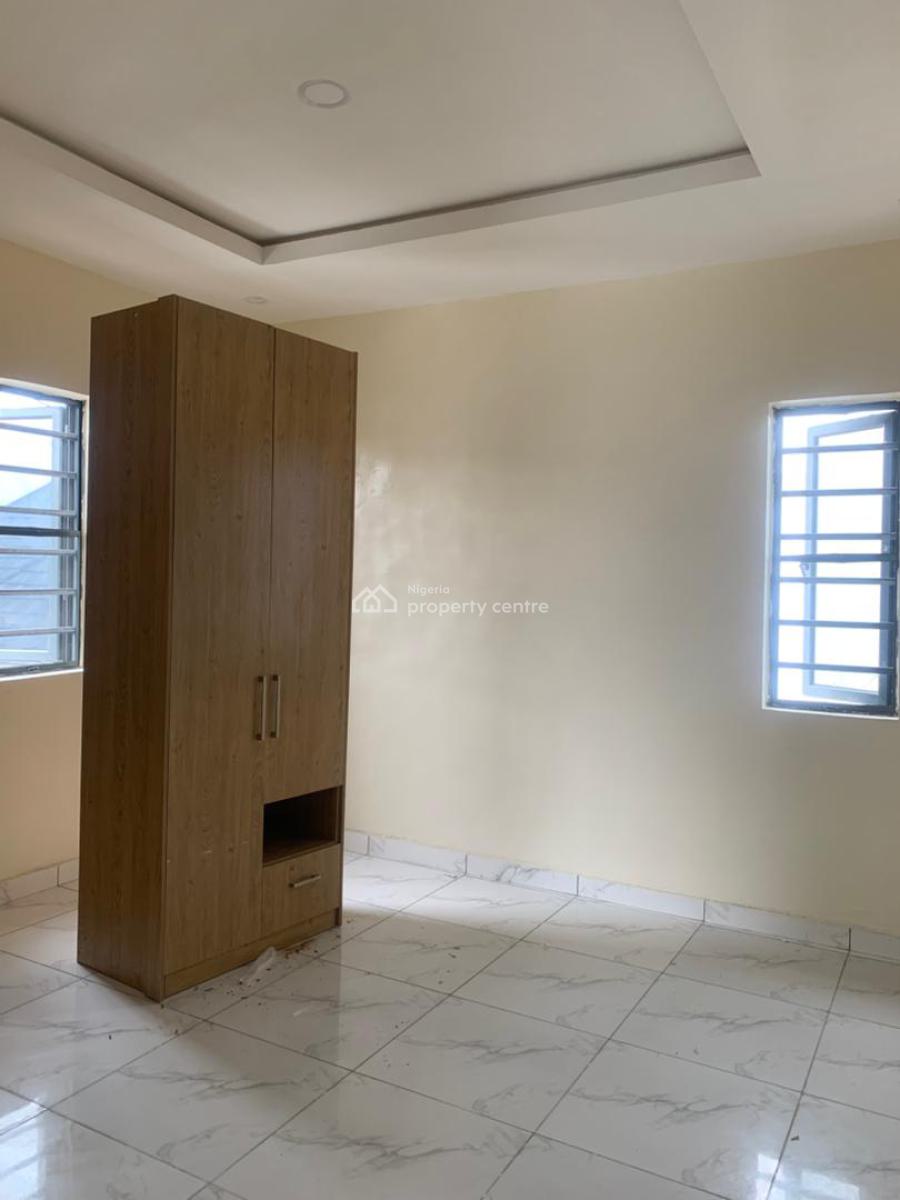 Newly Built Self Serviced 3-bedroom Flat, Osapa, Lekki, Lagos, Flat / Apartment for Rent