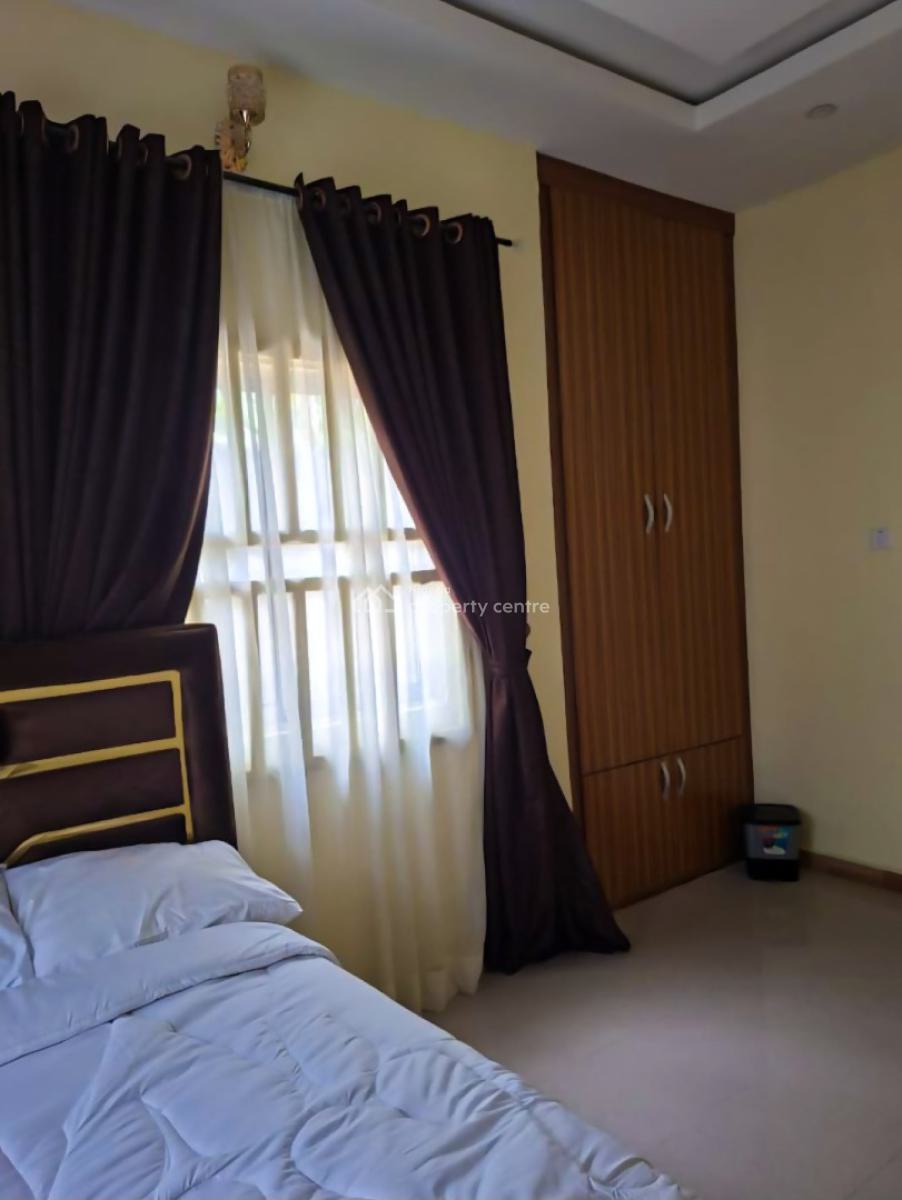 Furnished 1 Bedroom Apartment in a Secure Vicinity, Rumuibekwe, Port Harcourt, Rivers, Flat / Apartment for Rent