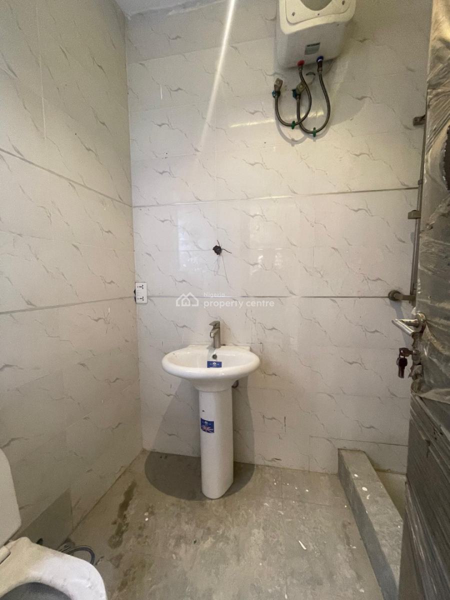 Self Contain Studio, Ologolo, Lekki, Lagos, Self Contain (single Rooms) for Rent