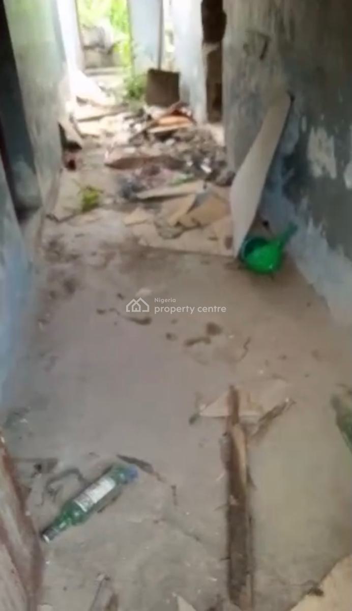 a Standard Demolishable Vacant Bungalow, Akoka, Yaba, Lagos, Mixed-use Land for Sale