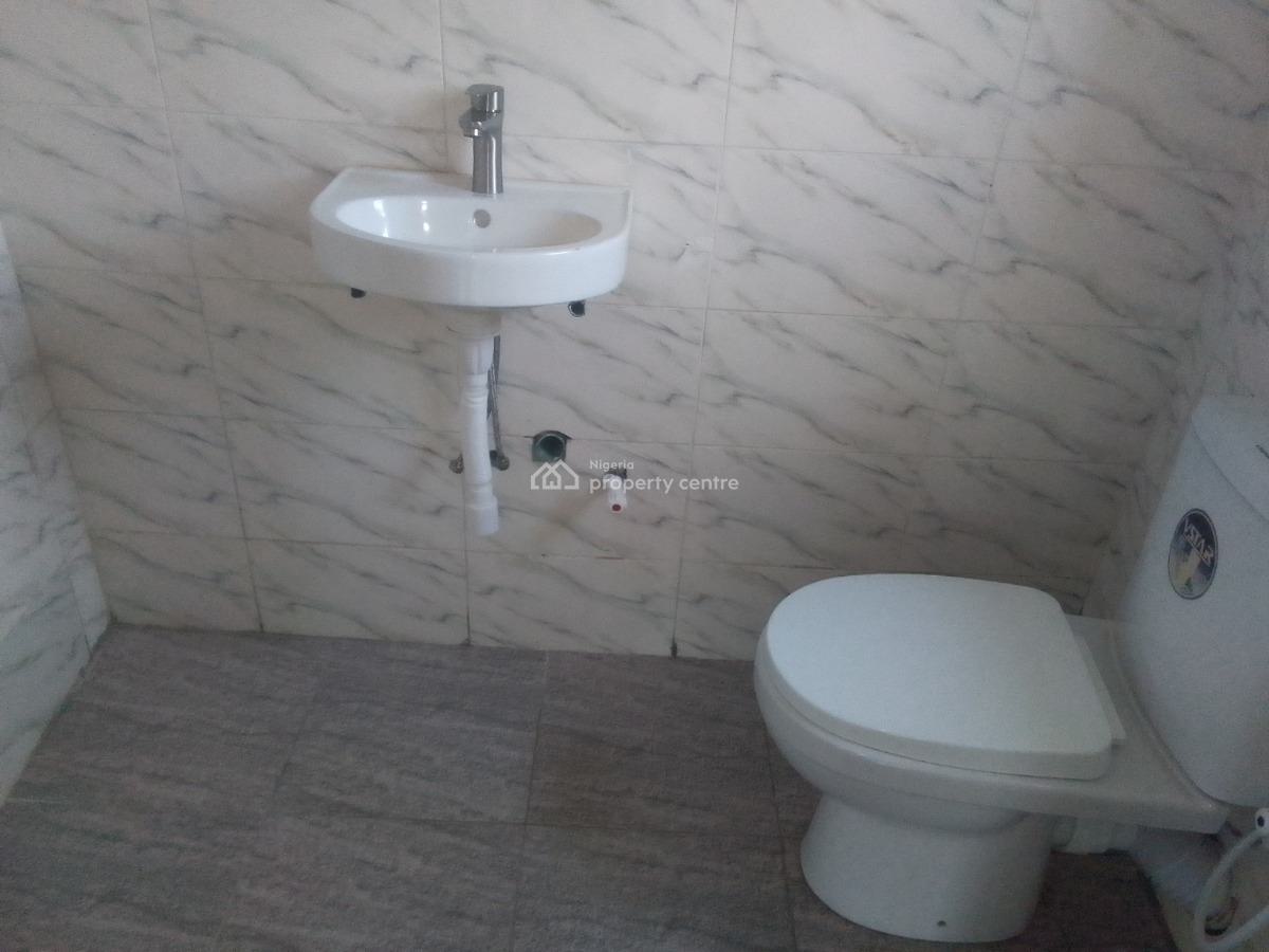 Newly Buildt Spacious Luxury 2 Bedroom Flat with Excellent Features, Ogombo/olokonla Rd, Ogombo, Ajah, Lagos, Flat / Apartment for Rent