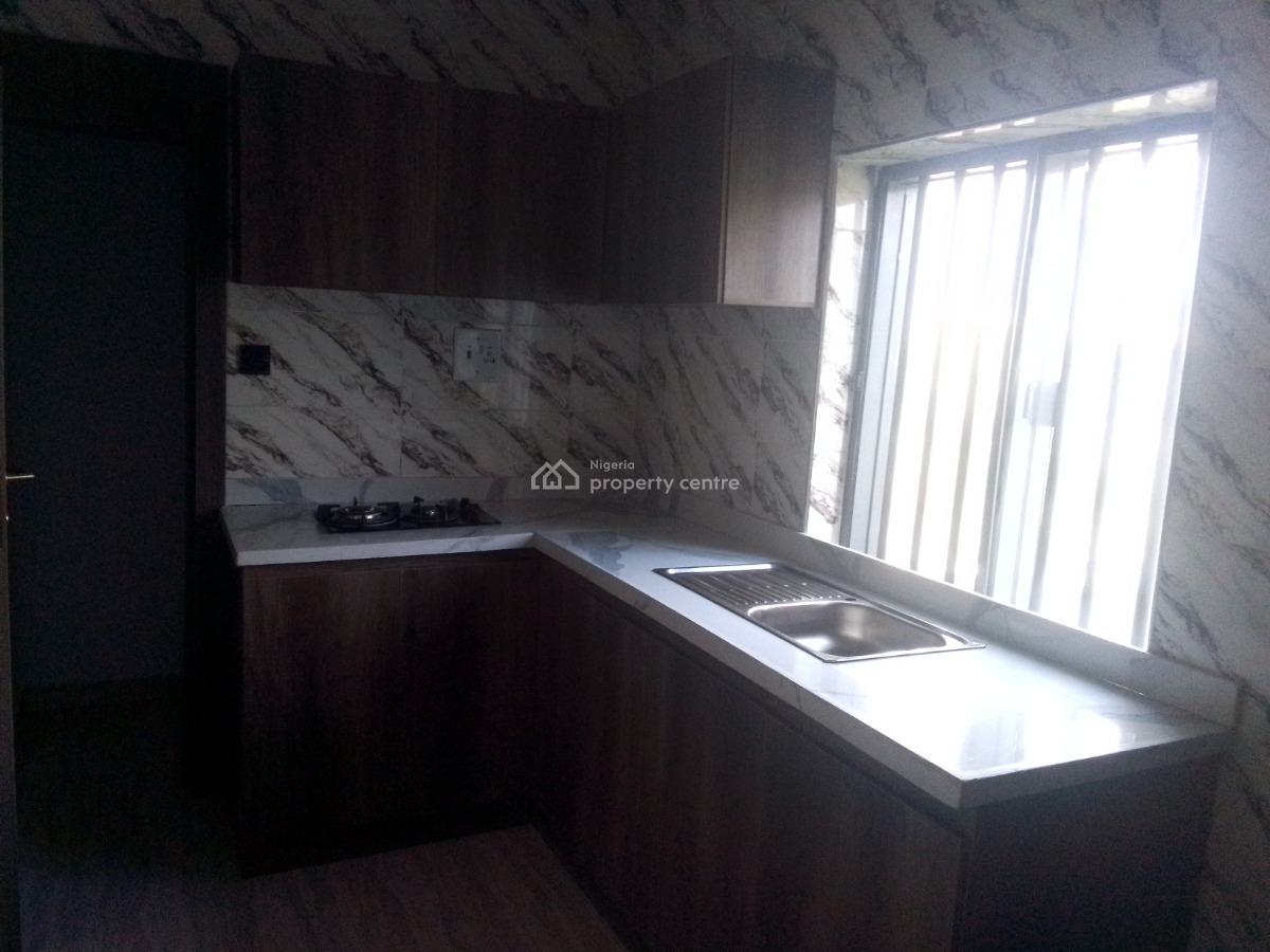 Newly Buildt Spacious Luxury 2 Bedroom Flat with Excellent Features, Ogombo/olokonla Rd, Ogombo, Ajah, Lagos, Flat / Apartment for Rent