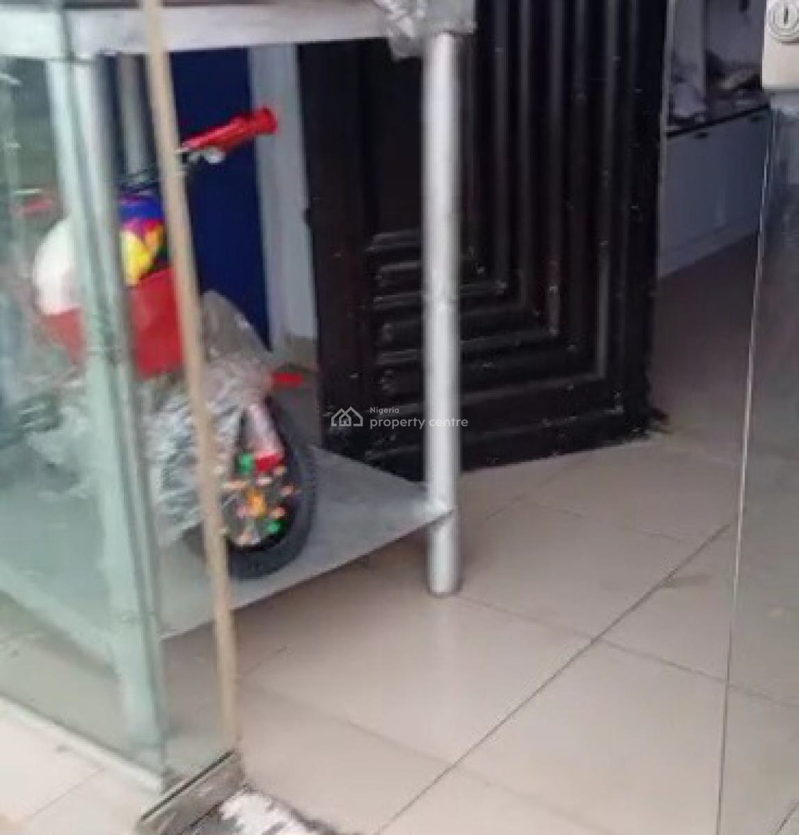 Double Shop with The Glass Door, Along 2nd East Circular Road, Off Sapele Road Benin City, Benin, Oredo, Edo, Shop for Rent