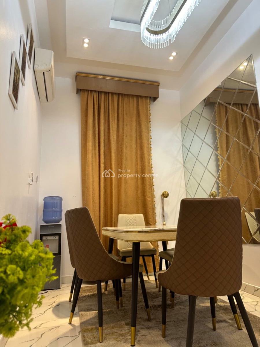 Luxury 4 Bed Duplex with Snooker, Jacuzzi and Fast Wifi, Available for Parties ( T & C Applies), Ikate, Lekki, Lagos, House Short Let
