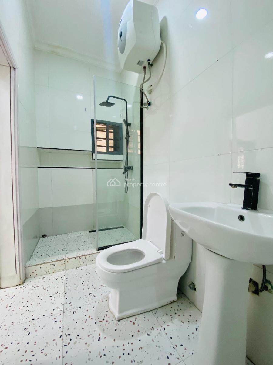 Luxury 2bedroom Apartment, Lekki Phase 1, Lekki, Lagos, Flat / Apartment for Rent