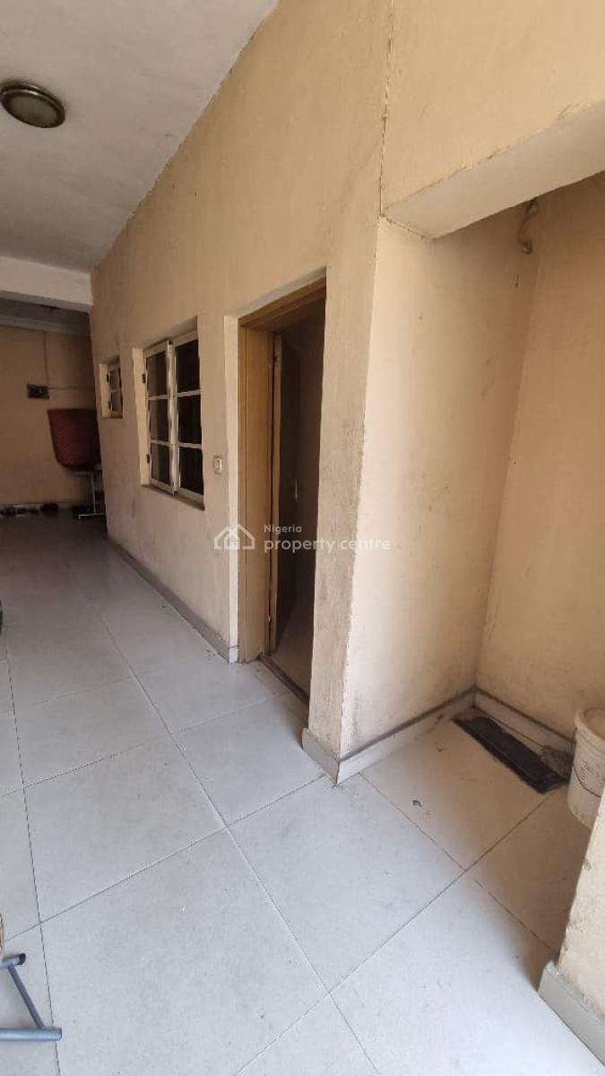 Spacious Bq, Ikoyi, Lagos, Self Contain (single Rooms) for Rent