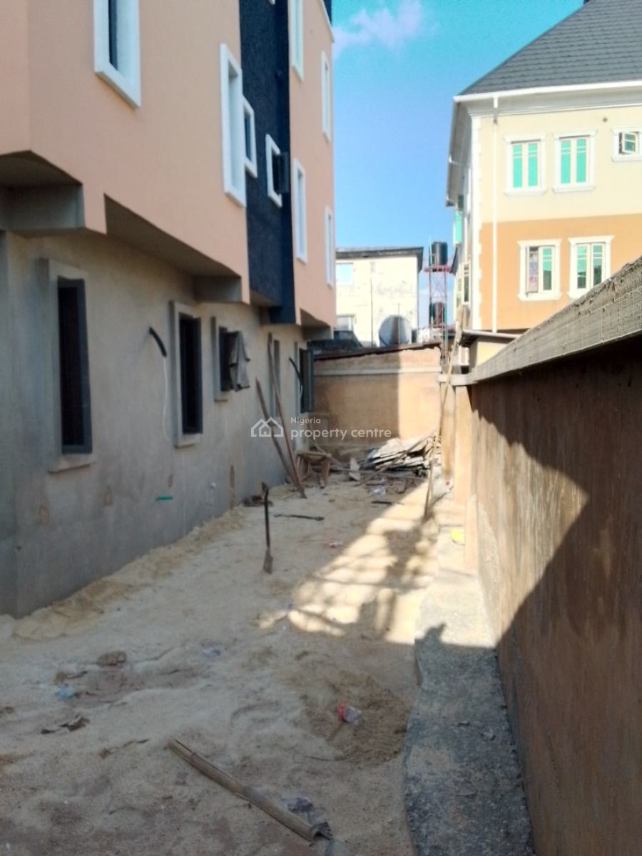 Brand New 3 Bedrooms Flat, Gbagada, Lagos, Flat / Apartment for Sale