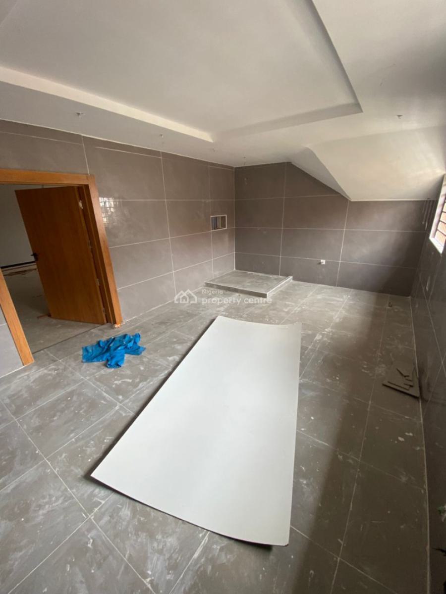 Spacious 6 Bedroom Semi-detached Duplex with 2 Bq, Ikoyi, Lagos, Semi-detached Duplex for Rent